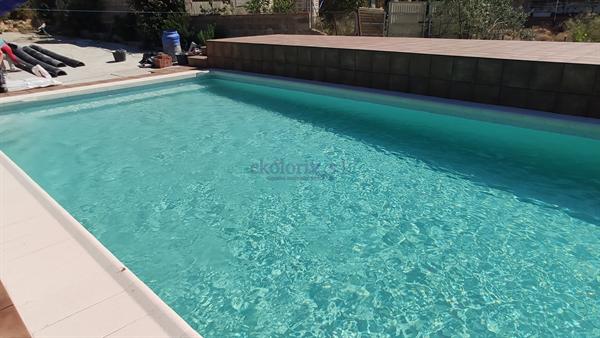 Piscina — Ekólorix